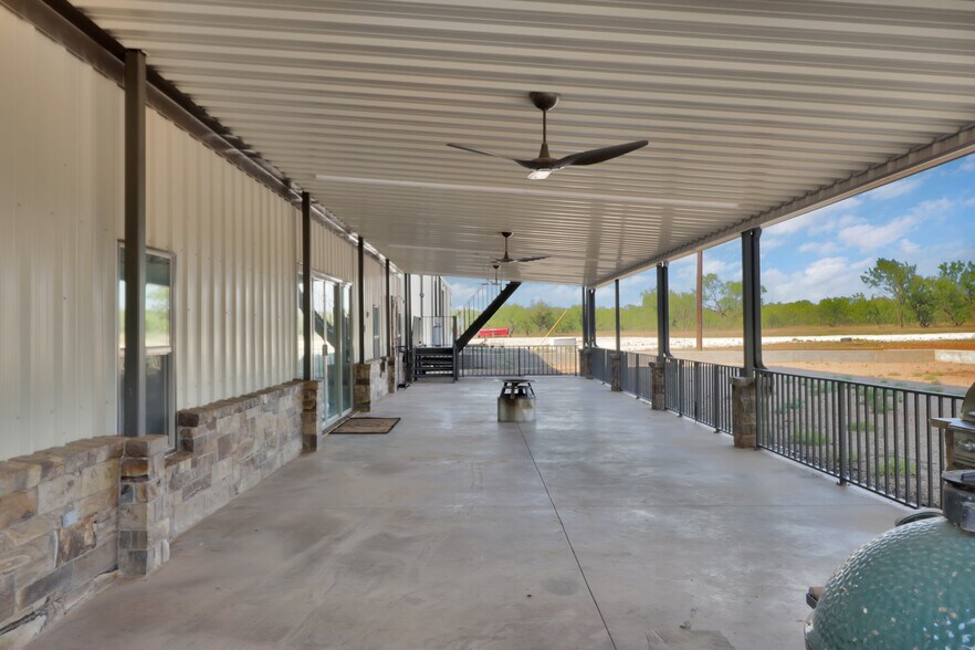 More Photos Of 10000 FM 209, Graham Land For Sale