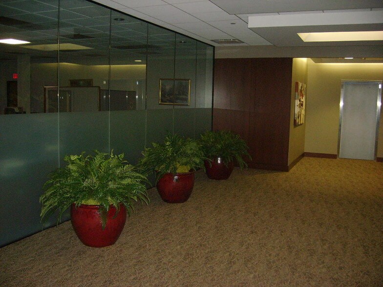 More Photos Of 1501 Hamburg Tpke, Wayne Medical For Sale