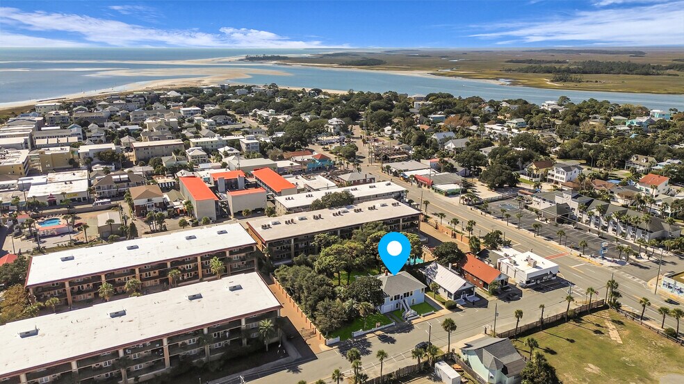 More Photos Of 15 15th St, Tybee Island Specialty For Lease