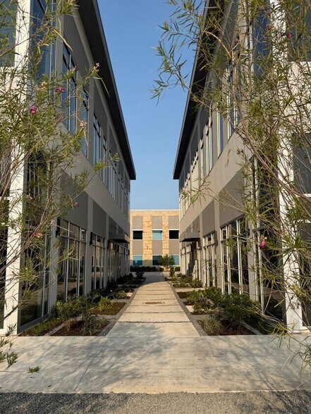 More Photos Of Spring Creek Parkway, Plano Unknown For Lease