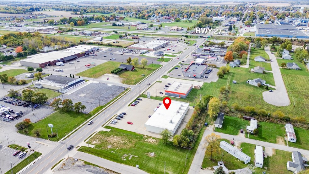 More Photos Of 961-965 E Washington St, Winchester General Retail For Lease