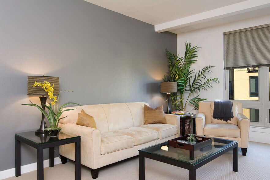 More Photos Of 2733 Shadow View Dr, Eugene Apartments For Lease