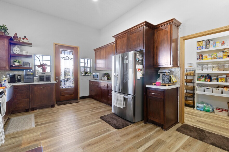 More Photos Of 3070 State Highway 19, Huntsville Specialty For Sale