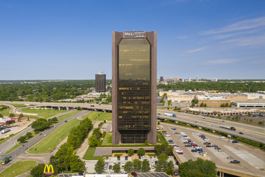 Primary Photo Of 1601 Nw Expressway, Oklahoma City Office For Lease