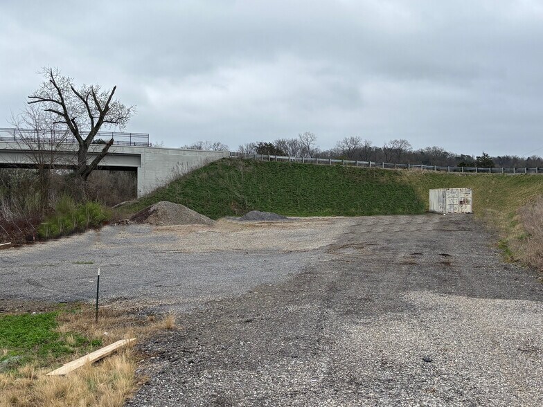 More Photos Of 2554 Bailey Farm Dr, Knoxville Land For Lease