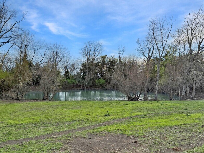 More Photos Of 12488 Eastline Rd, Trenton Specialty For Sale