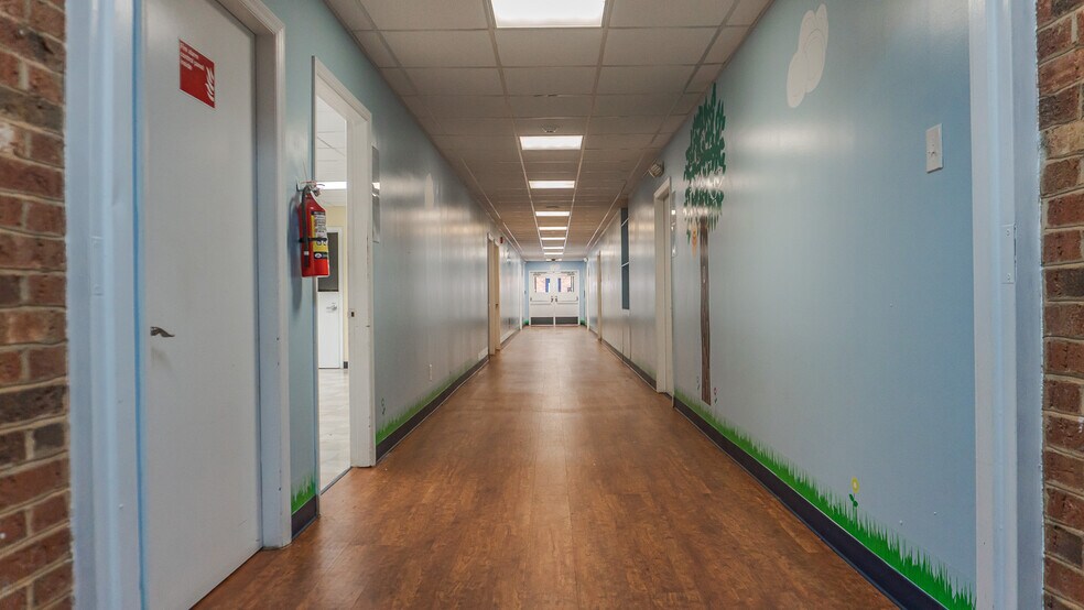 More Photos Of 19619 W Catawba Ave, Cornelius Daycare Center For Lease