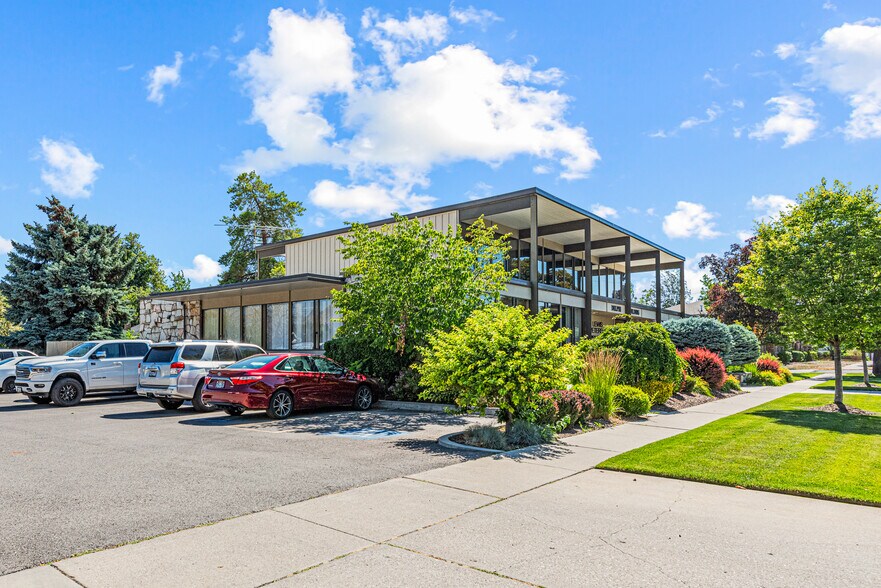 More Photos Of 120 E 300 N, Provo Office For Sale