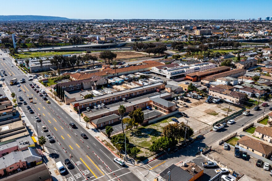 More Photos Of 11111 S Prairie Ave, Inglewood Land For Lease