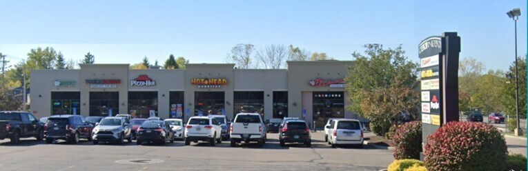 More Photos Of 557-569 S Main St, Englewood Unknown For Lease