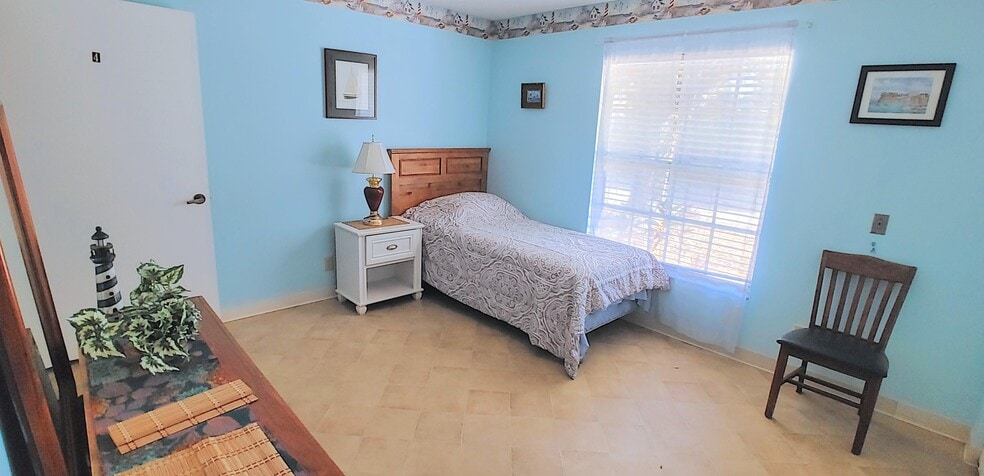 More Photos Of 5426 18th St W, Bradenton Assisted Living For Sale