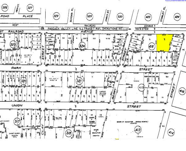 More Photos Of 390-400 Railroad Ave, Hackensack Warehouse For Lease