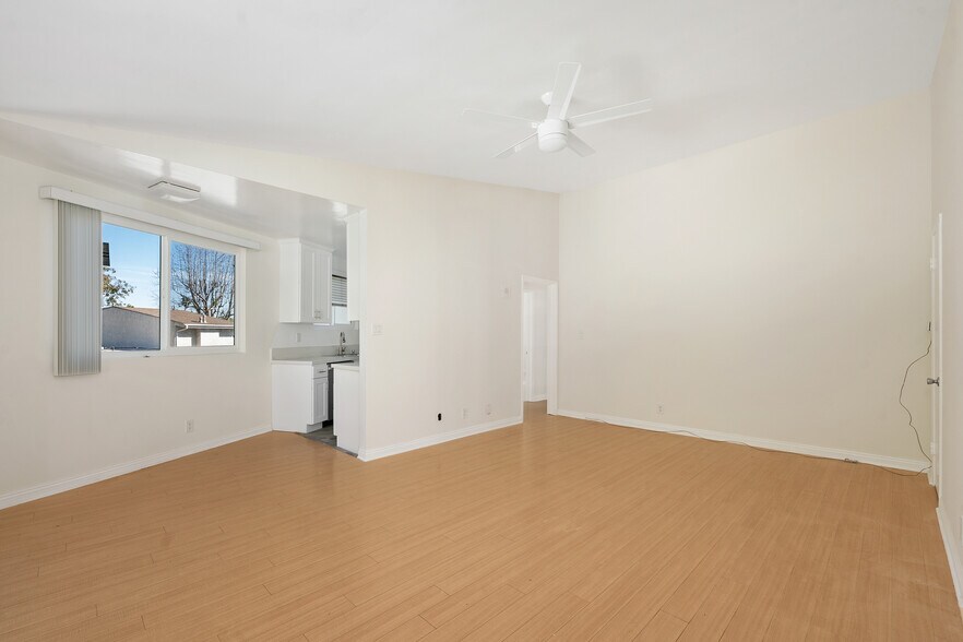 More Photos Of 3410 Club Dr, Los Angeles Apartments For Sale