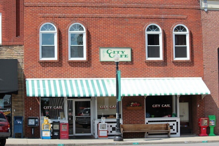 Primary Photo Of 113-115 E Main St, Murfreesboro General Retail For Sale