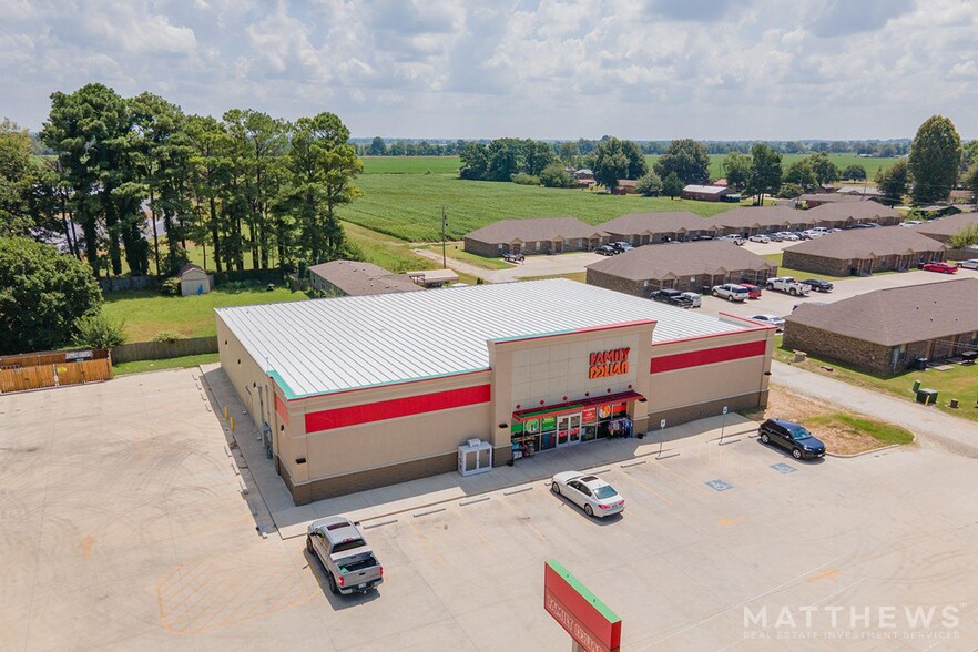 More Photos Of 1212 S Main St, Leachville General Retail For Sale