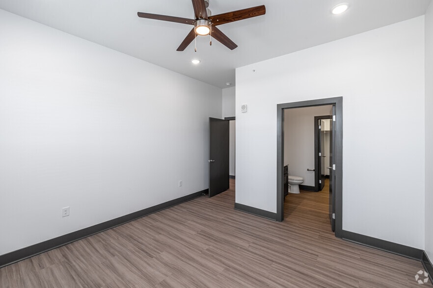 More Photos Of 627 Emma ave, Springdale Apartments For Lease