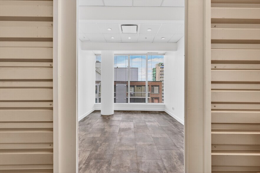 More Photos Of 888 4th Ave SW, Calgary Office For Sale
