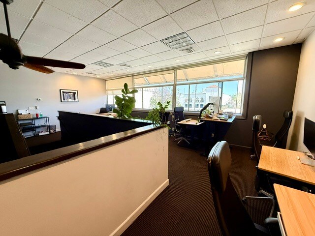 More Photos Of 710 State St, Santa Barbara Office For Lease