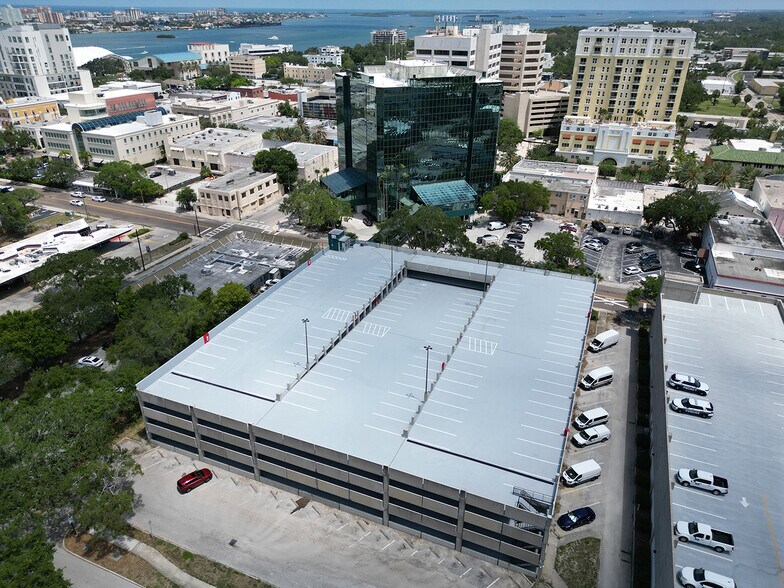 More Photos Of 601 Cleveland St, Clearwater Office For Lease