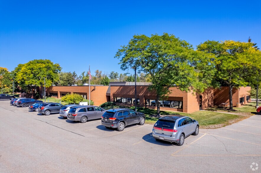 More Photos Of 120 Bishops Way, Brookfield Office For Lease