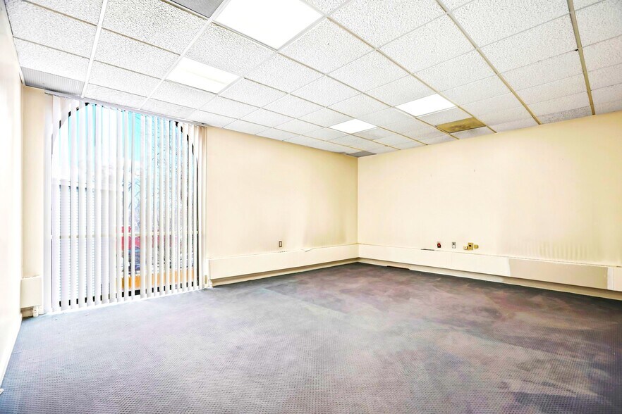 More Photos Of 1300 Hamilton Ave, Trenton Bank For Sale