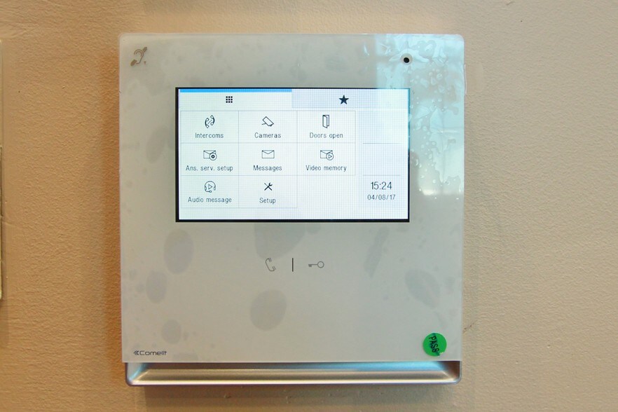 More Photos Of 54 Hudson St, Freehold Loft Creative Space For Lease