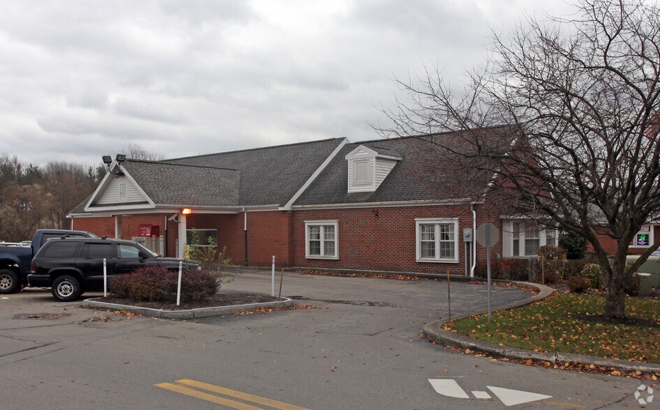 More Photos Of 38 S Main St, Churchville Bank For Lease