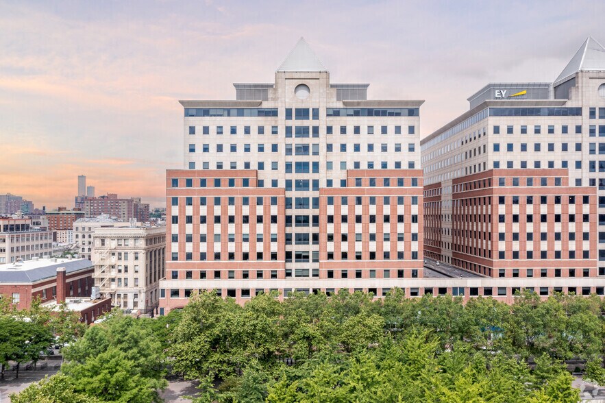 More Photos Of 111 River St, Hoboken Office For Lease