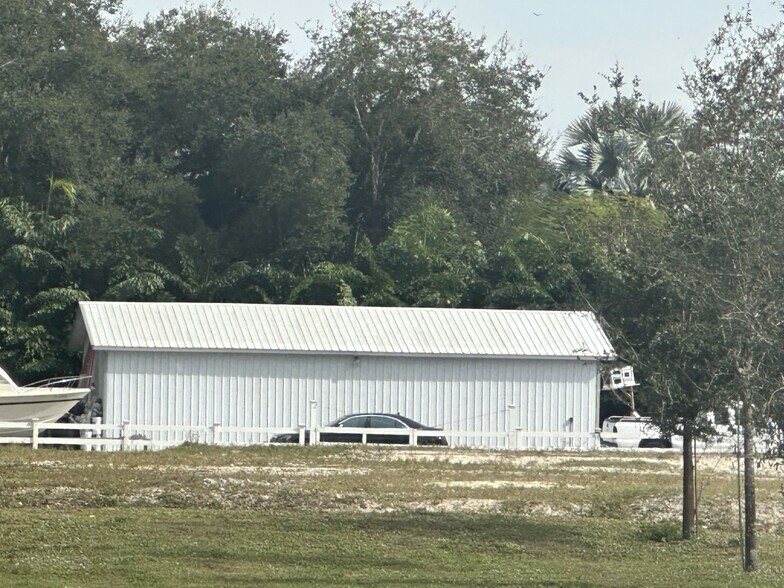 More Photos Of 4680 Volunteer Rd, Southwest Ranches Lodge Meeting Hall For Sale