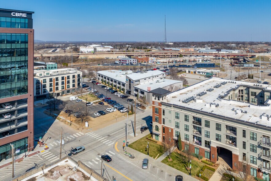 More Photos Of 110 S Hartford Ave, Tulsa Office For Lease