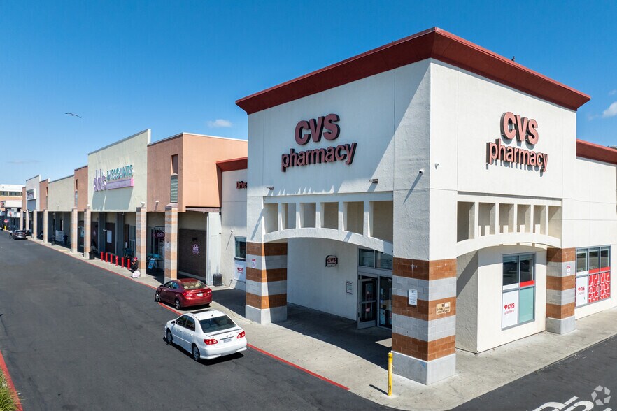 More Photos Of 7000-7200 Bancroft Ave, Oakland Unknown For Lease