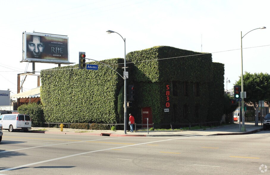 More Photos Of 5830 Adams Blvd, Culver City Showroom For Sale