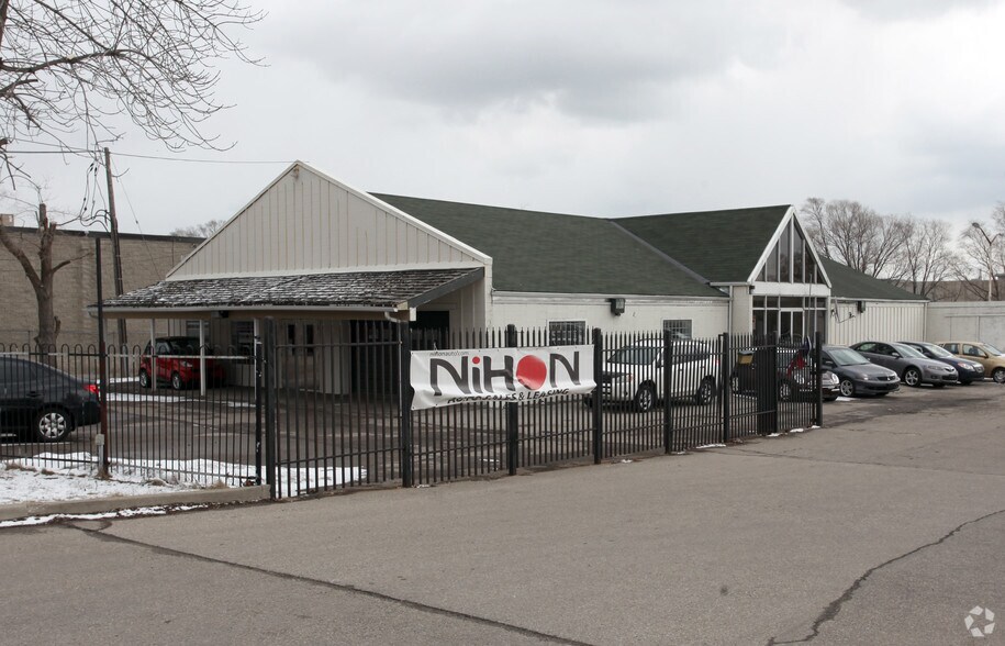 Primary Photo Of , Mississauga General Retail For Sale