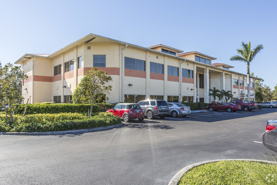 Primary Photo Of 3507 Lee Blvd, Lehigh Acres Medical For Lease