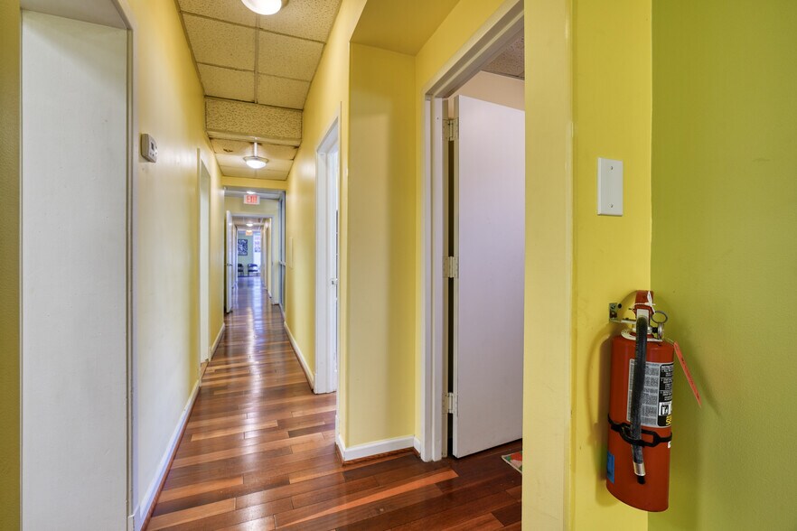 More Photos Of 3200 Eastern Ave, Baltimore Medical For Sale