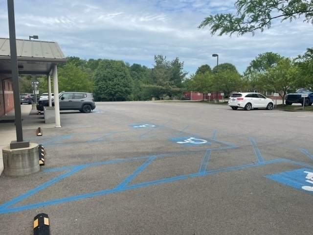 More Photos Of 449 McCormick Rd, Coraopolis Industrial For Sale