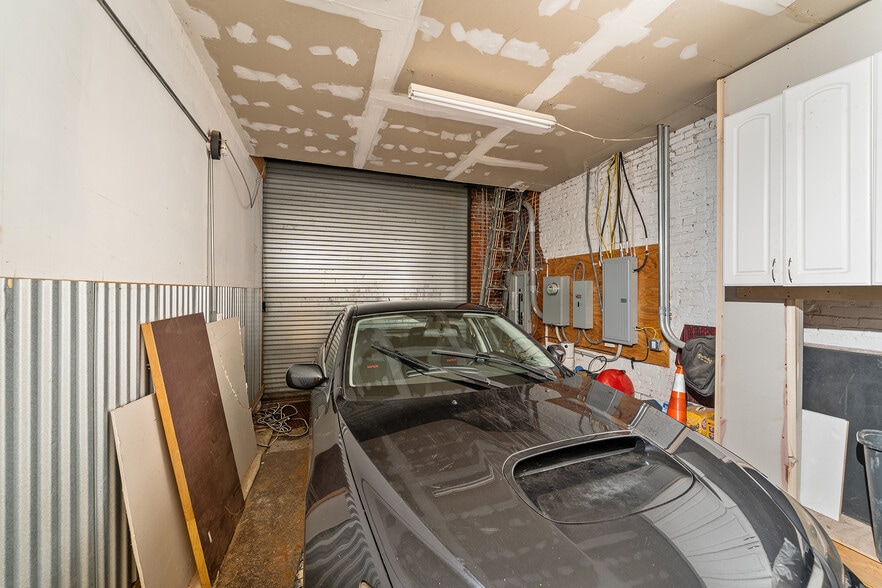 More Photos Of 1506-1514 E Wilt St, Philadelphia Auto Repair For Sale