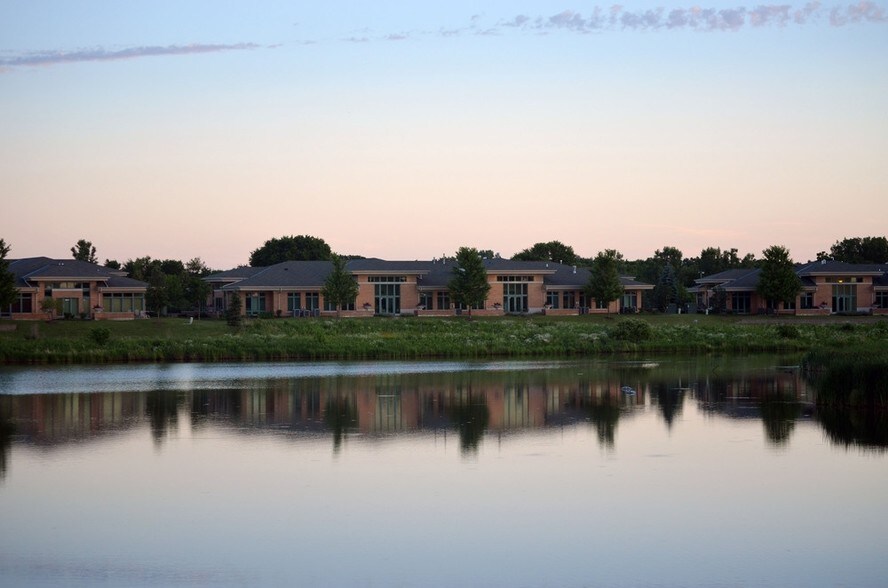 More Photos Of 28375 Davis Pky, Warrenville Medical For Lease