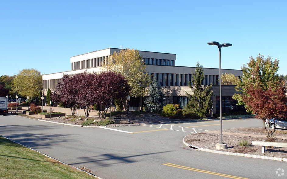 More Photos Of 26 Columbia Tpke, Florham Park Office For Lease