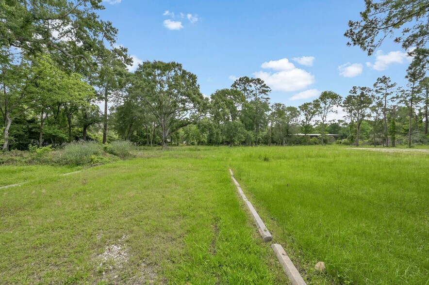 More Photos Of 22830 Fritz Ln, Spring Office For Sale