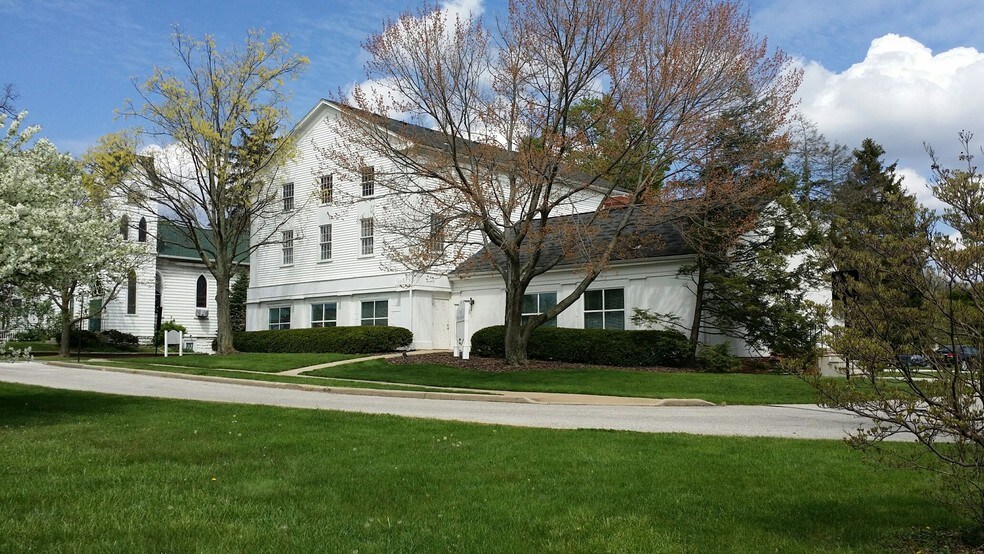 Primary Photo Of 5 E Main St, Hudson Office Residential For Lease