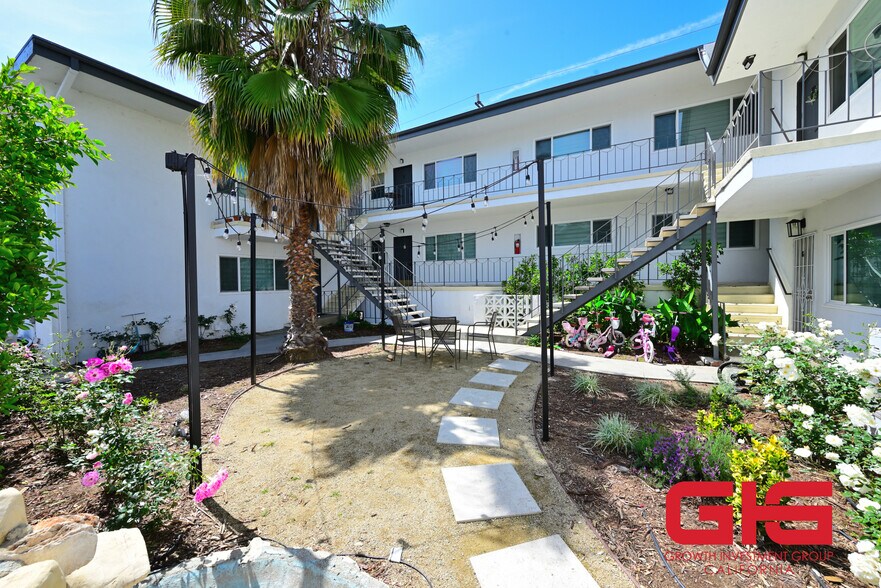 More Photos Of 1063 Justin Ave, Glendale Apartments For Sale