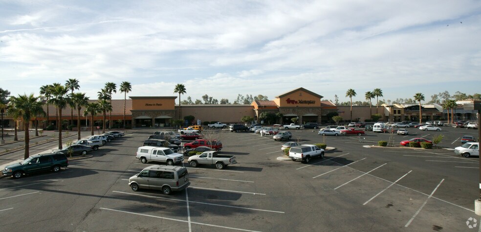More Photos Of N Gilbert Rd @ Baseline Rd, Gilbert Unknown For Lease