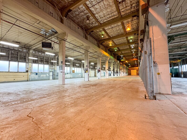 More Photos Of 520 Garnet St, Tooele Warehouse For Lease