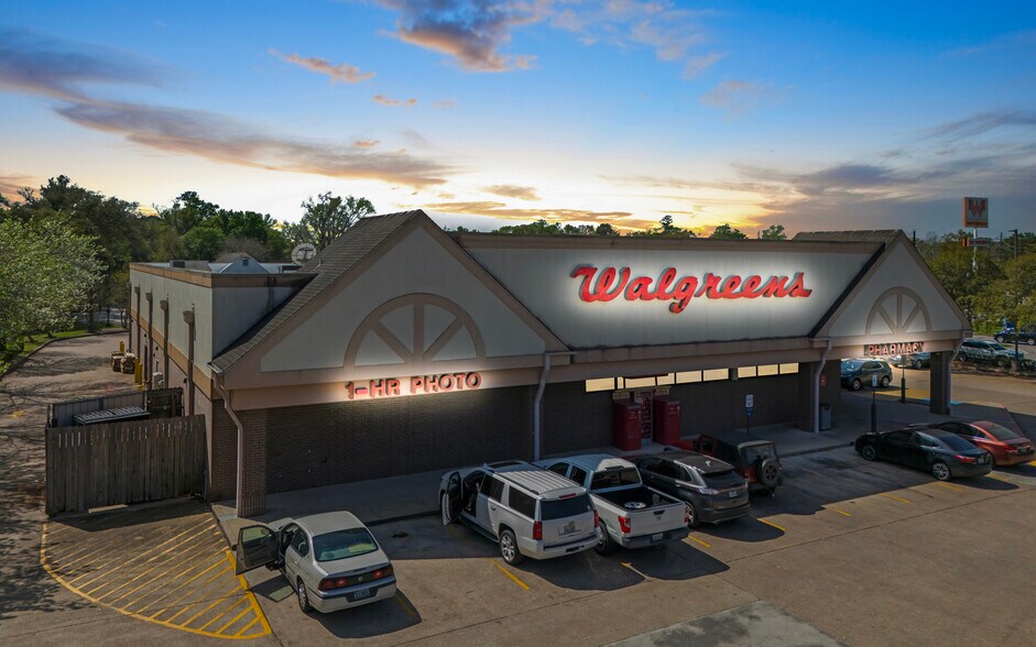 Primary Photo Of 6795 Calder Ave, Beaumont Drugstore For Sale