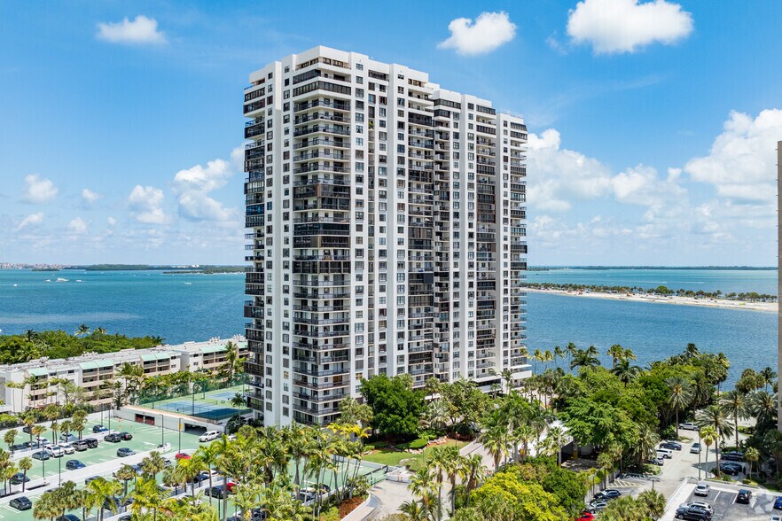 Primary Photo Of 2333 Brickell Ave, Miami Apartments For Sale