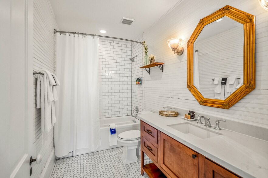 More Photos Of 3603 FM 1725 Rd, Willis Lodge Meeting Hall For Sale