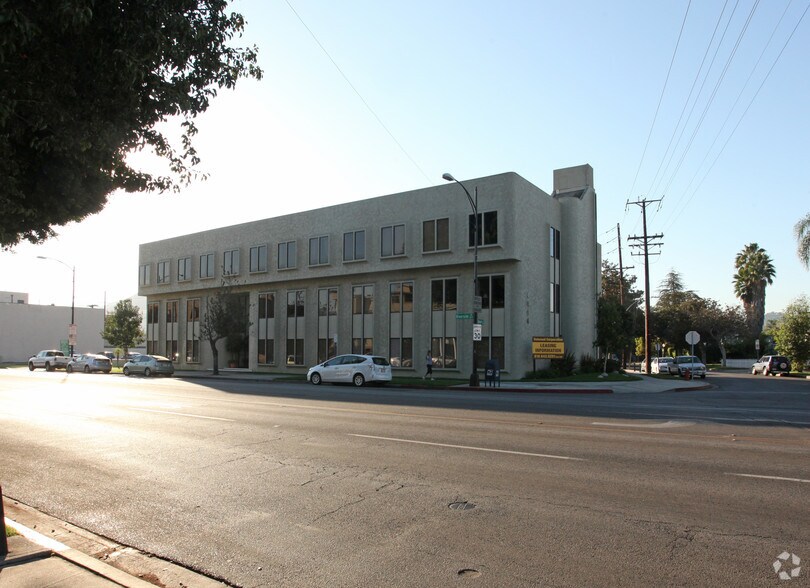 More Photos Of 4444 Riverside Dr, Burbank Office For Lease