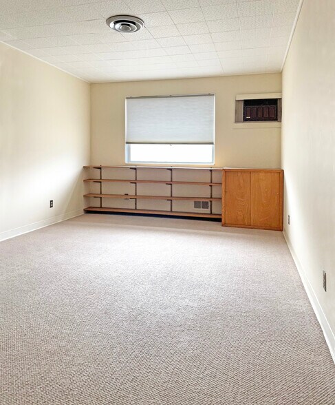 More Photos Of 3021 Telegraph Ave, Berkeley Office For Sale