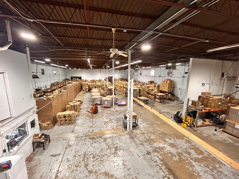 More Photos Of 4130 Senator St, Memphis Warehouse For Lease